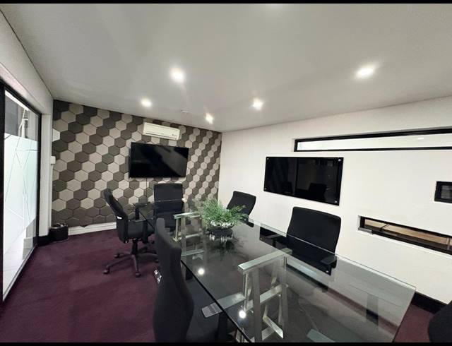 11M² SERVICED OFFICE TO LET IN BARBEQUE DOWNS